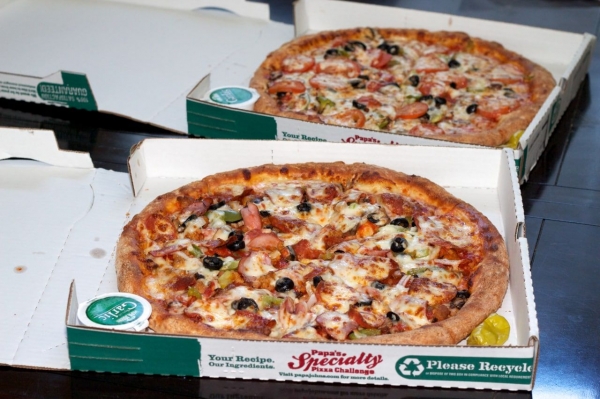 Мошенники заработали тысячи долларов в День Пиццы